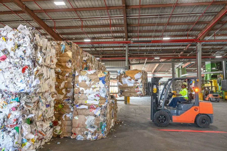 WM’s new AI-powered recycling